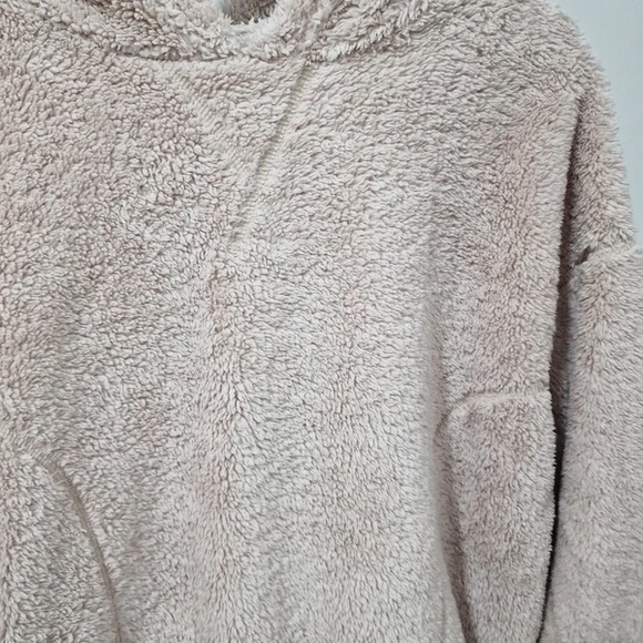 Zara Soft Cream Sherpa Hoodie - Picture 3 of 4